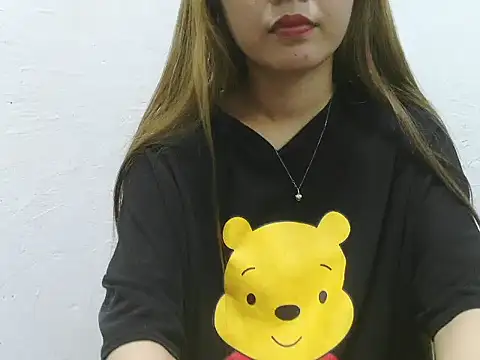 B-e-l-l-e online show from February 15, 5:37 am