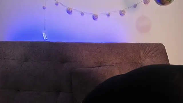 katalella brown1 online show from September 24, 12:08 pm