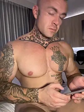 irishdaddyxxl online show from September 30, 4:34 pm