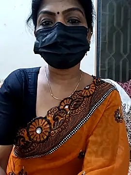 Snapshot of Rithya27 chatting on October 10, 6:07 pm Rithya27 online show from October 10, 6:07 pm