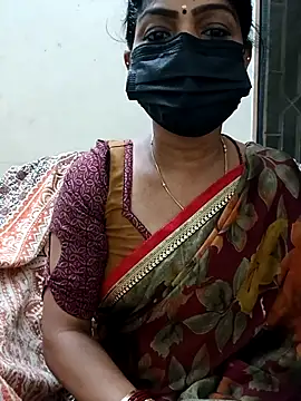 Snapshot of Rithya27 chatting on October 21, 5:35 pm Rithya27 online show from October 21, 5:35 pm