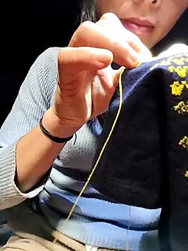 Snapshot of Sinejdk3 chatting on October 8, 5:27 am Sinejdk3 online show from October 8, 5:27 am