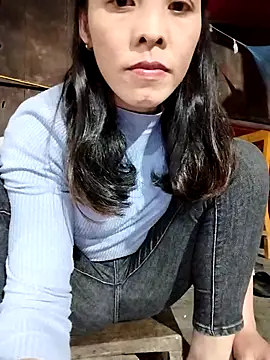 Snapshot of Sinejdk3 chatting on October 25, 11:07 am Sinejdk3 online show from October 25, 11:07 am