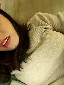 Snapshot of Sinejdk3 chatting on November 19, 9:48 pm Sinejdk3 online show from November 19, 9:48 pm