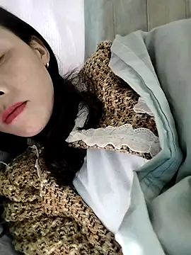 Snapshot of Sinejdk3 chatting on November 30, 10:47 pm Sinejdk3 online show from November 30, 10:47 pm