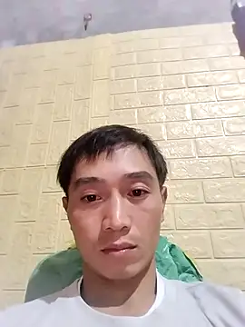 Snapshot of Boytasexy chatting on November 17, 9:04 am Boytasexy online show from November 17, 9:04 am