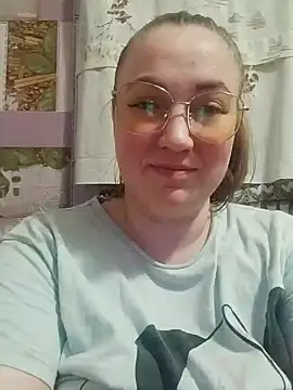 Kiss Eva online show from January 20, 5:59 pm