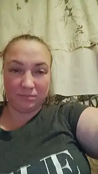 Kiss Eva online show from February 5, 5:09 pm