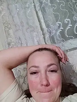 Kiss Eva online show from February 21, 5:25 pm