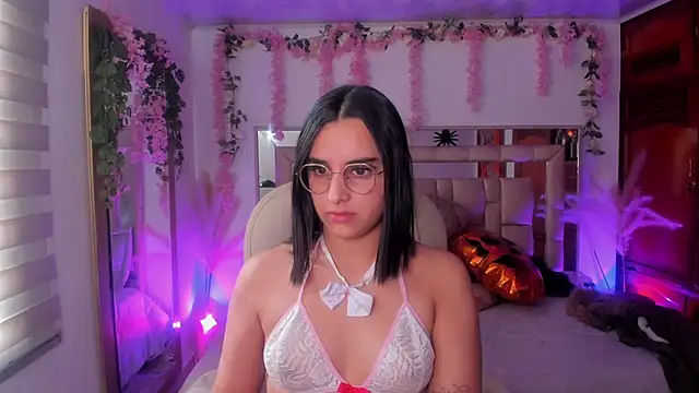 Snapshot of paulha_miller chatting on October 16, 12:50 pm paulha miller online show from October 16, 12:50 pm