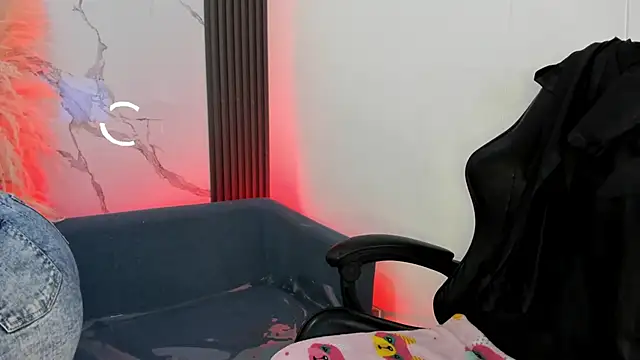 ShaunaDream online show from March 15, 5:46 am