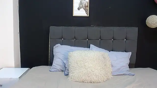 nicolee 8 online show from September 26, 11:09 pm