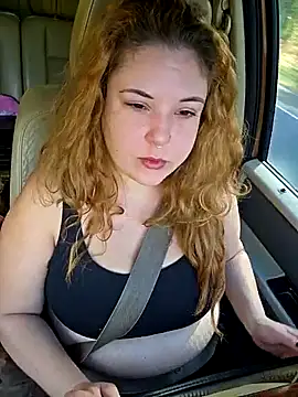 Snapshot of LacyLaurent chatting on November 28, 5:04 pm LacyLaurent online show from November 28, 5:04 pm