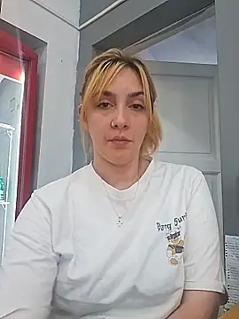 Snapshot of ayebran chatting on September 26, 8:13 pm ayebran online show from September 26, 8:13 pm