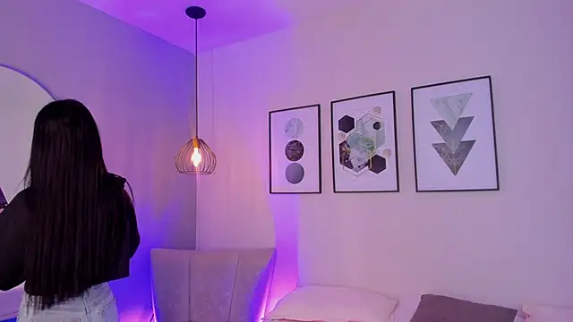 AmbarEvans  online show from October 23, 12:04 pm