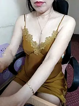 Moona heny online show from April 14, 11:44 pm