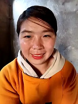 quynhkoolbae online show from December 21, 1:35 am