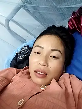 Snapshot of Annaacutee chatting on October 17, 11:35 am Annaacutee online show from October 17, 11:35 am