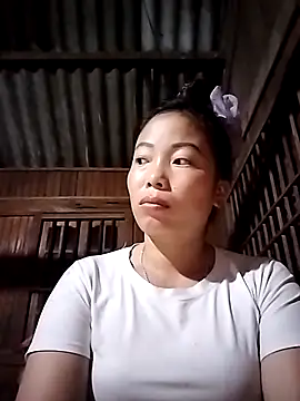 Snapshot of Annaacutee chatting on October 30, 10:54 pm Annaacutee online show from October 30, 10:54 pm