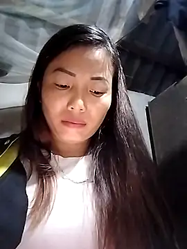 Snapshot of Annaacutee chatting on November 1, 1:02 pm Annaacutee online show from November 1, 1:02 pm