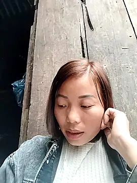 Snapshot of Annaacutee chatting on November 7, 6:46 am Annaacutee online show from November 7, 6:46 am