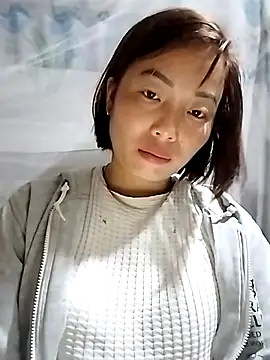 Snapshot of Annaacutee chatting on November 10, 11:15 pm Annaacutee online show from November 10, 11:15 pm