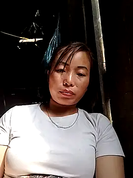 Snapshot of Annaacutee chatting on November 27, 5:31 am Annaacutee online show from November 27, 5:31 am