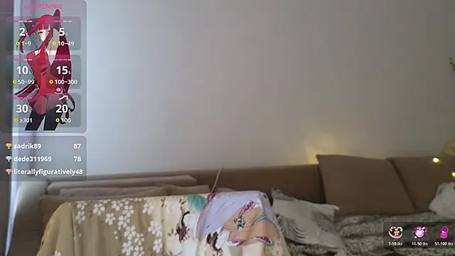 Snapshot of EvaDior13 chatting on November 2, 10:17 am EvaDior13 online show from November 2, 10:17 am