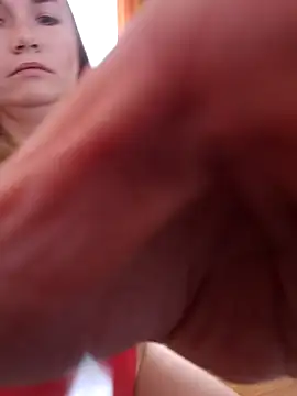 KisaVixen online show from October 19, 9:10 am