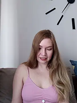 KisaVixen online show from April 19, 10:36 am