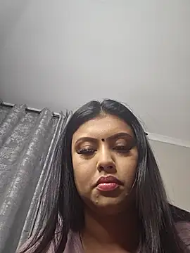 Snapshot of Indian_GlowingMiax chatting on December 3, 3:03 am Indian GlowingMiax online show from December 3, 3:03 am