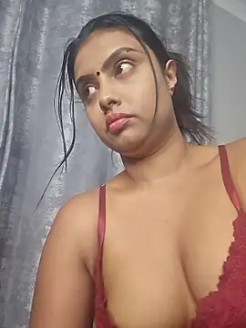 Snapshot of Indian_GlowingMiax chatting on January 9, 3:42 am Indian GlowingMiax online show from January 9, 3:42 am