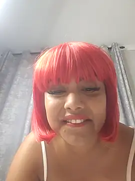 Snapshot of Indian_GlowingMiax chatting on February 6, 6:07 am Indian GlowingMiax online show from February 6, 6:07 am