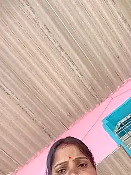 Rubi12A online show from February 7, 4:38 am