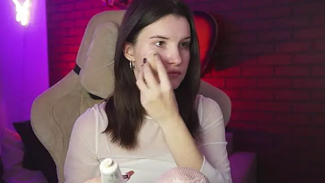 AgataWillis online show from October 15, 9:53 am