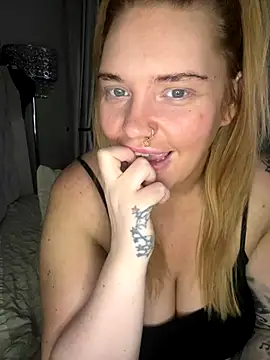 MysteriousMylaX online show from November 5, 1:16 am