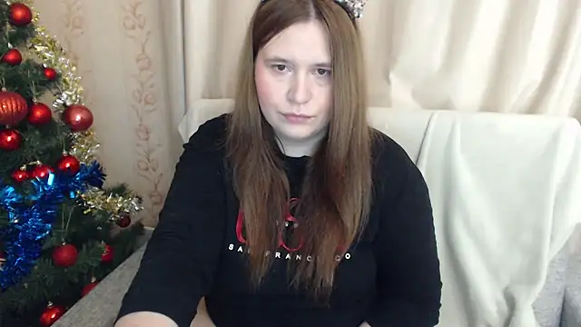 AdelinaLawson online show from December 31, 1:30 pm