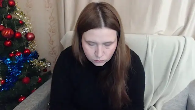 AdelinaLawson online show from January 1, 12:11 pm