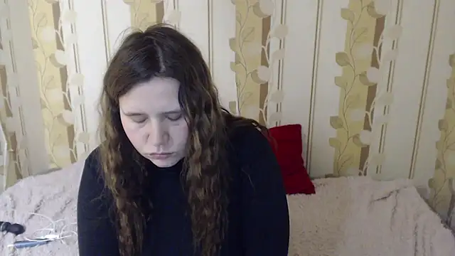 AdelinaLawson online show from February 26, 5:28 pm