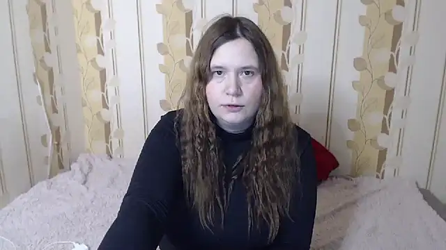 AdelinaLawson online show from February 28, 7:14 pm