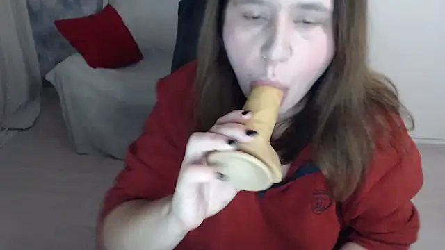 Snapshot of AdelinaLawson chatting on December 14, 3:23 am AdelinaLawson online show from December 14, 3:23 am