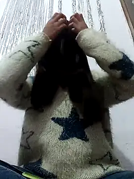 Snapshot of VamikaAngel chatting on December 2, 4:13 pm VamikaAngel online show from December 2, 4:13 pm