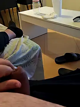 t-dog26 online show from December 19, 2:40 am