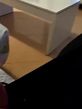 t-dog26 online show from February 17, 6:43 am