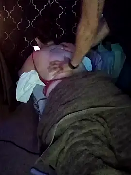 Snapshot of lillylooney chatting on October 14, 7:09 am lillylooney online show from October 14, 7:09 am