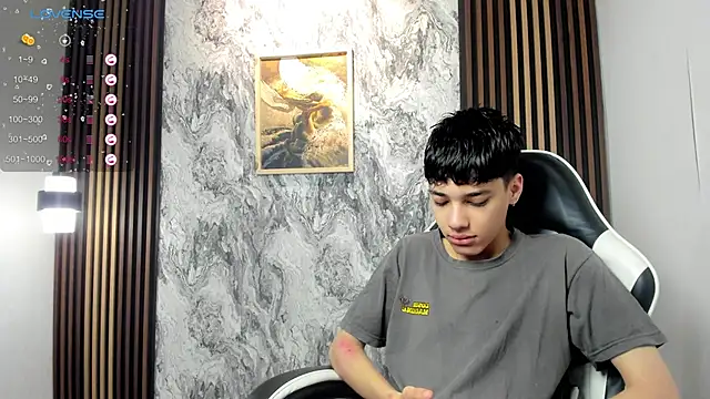 Snapshot of oblivion_deku chatting on September 10, 1:22 pm oblivion deku online show from September 10, 1:22 pm
