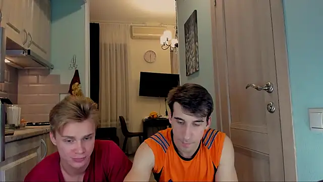 Snapshot of LawrenceMiles chatting on October 30, 8:31 pm LawrenceMiles online show from October 30, 8:31 pm