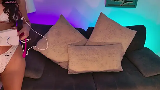Snapshot of AprilRhodes_ chatting on October 8, 7:55 pm AprilRhodes online show from October 8, 7:55 pm