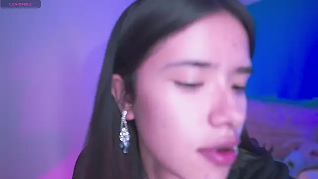 Snapshot of Lana_Dreams_ chatting on December 2, 12:16 am Lana Dreams online show from December 2, 12:16 am