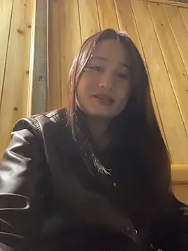 phungtiti online show from February 7, 11:47 am